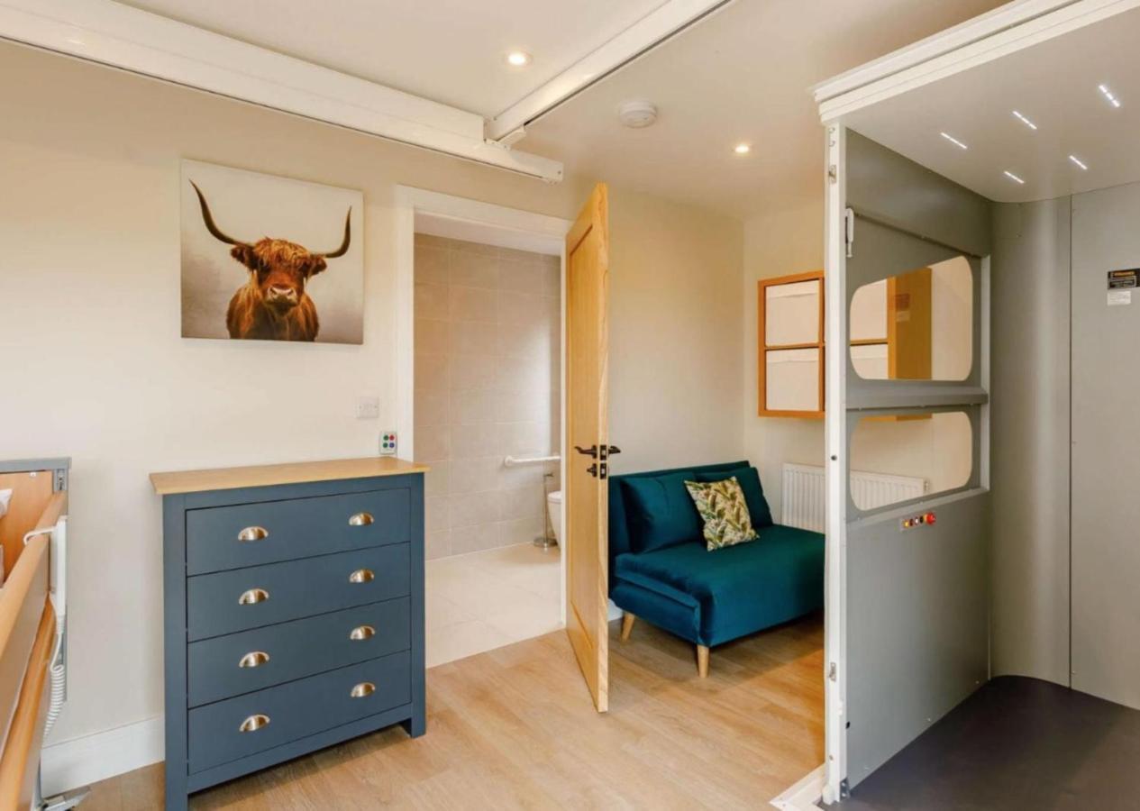 Roe Cottage Disabled Adapted 2 Bedroom Hot Tub 奥尔斯特 外观 照片